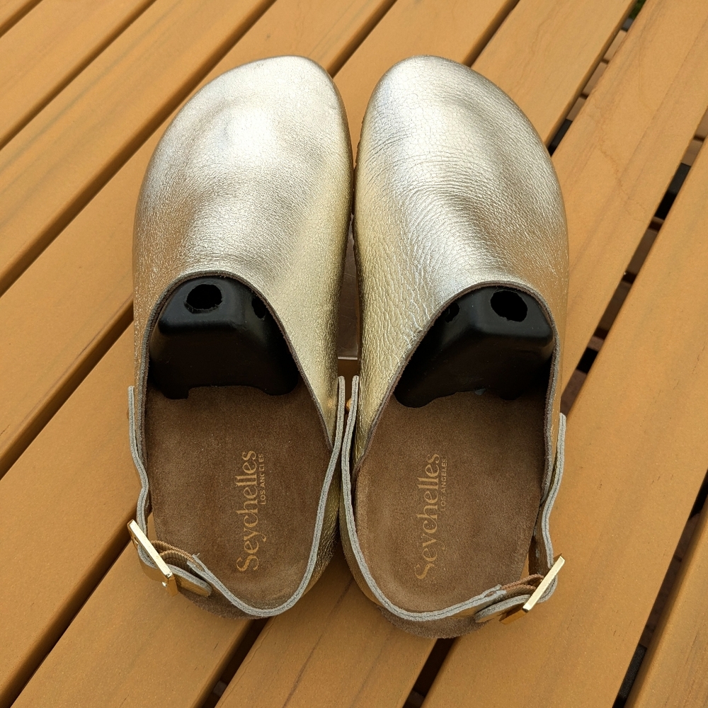 Seychelles Buckle Up Metallic Gold Mule Clogs Size 6